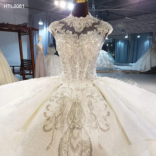170 Best White bridal dresses ideas in 2023 | bridal dresses, wedding  dresses lace, wedding dresses